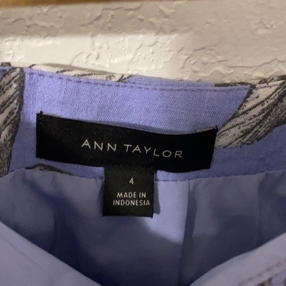 Ann Taylor floral wrap skirt - Picture 3 of 8